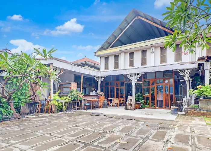 OYO 90363 Nira Guest House Sanur Bali