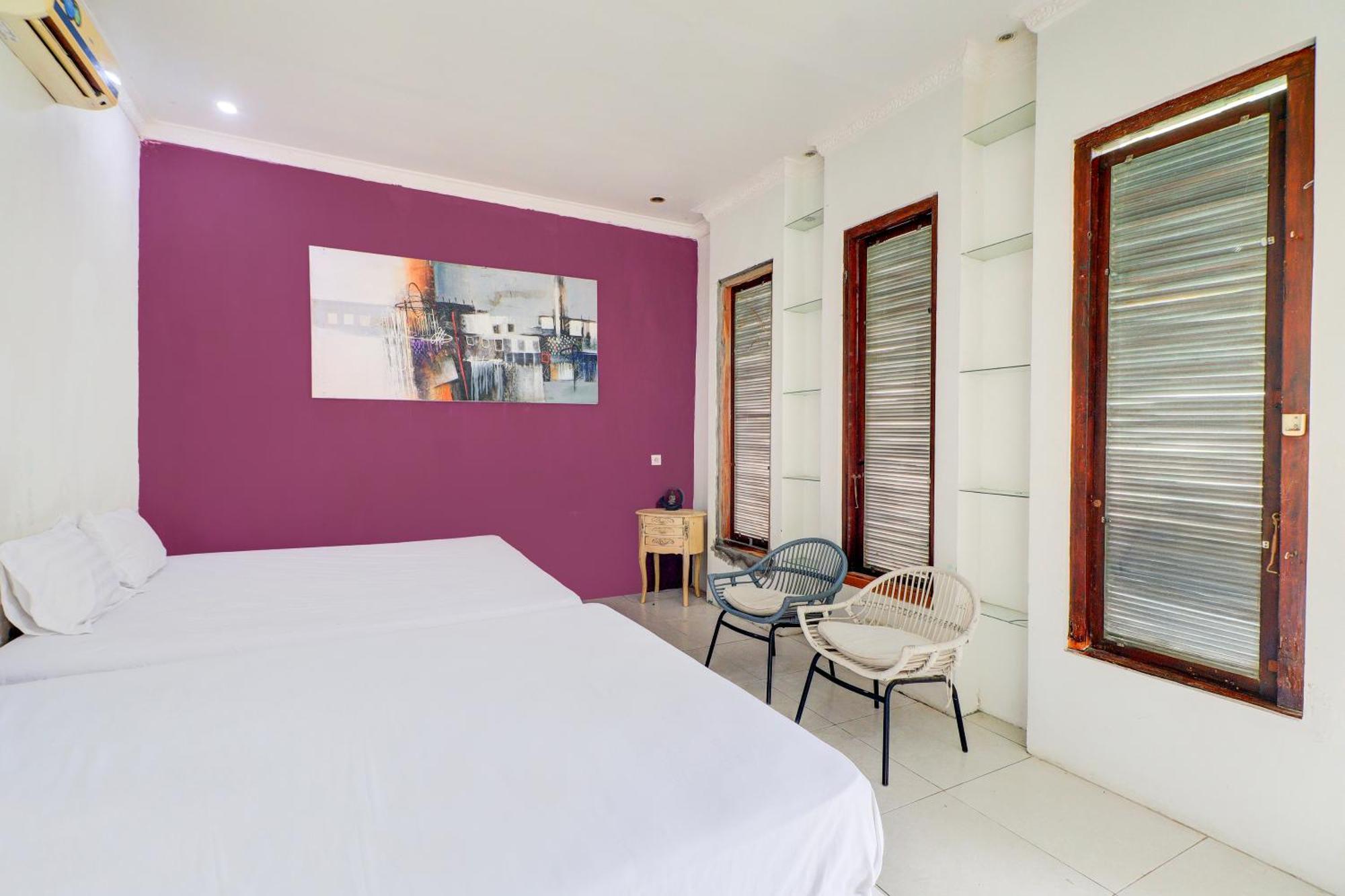 Oyo 90363 Nira Bali Hotel